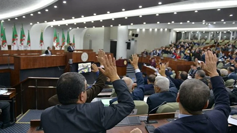 Air Algérie critiqué par les députés Algérien